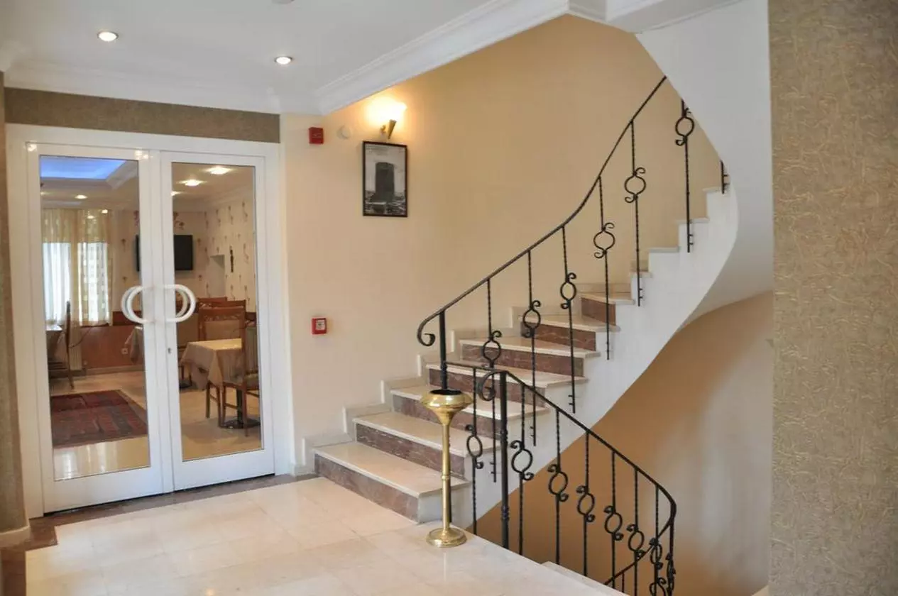 ICHERISHAHIR_SHABAVIZ (3).jpg